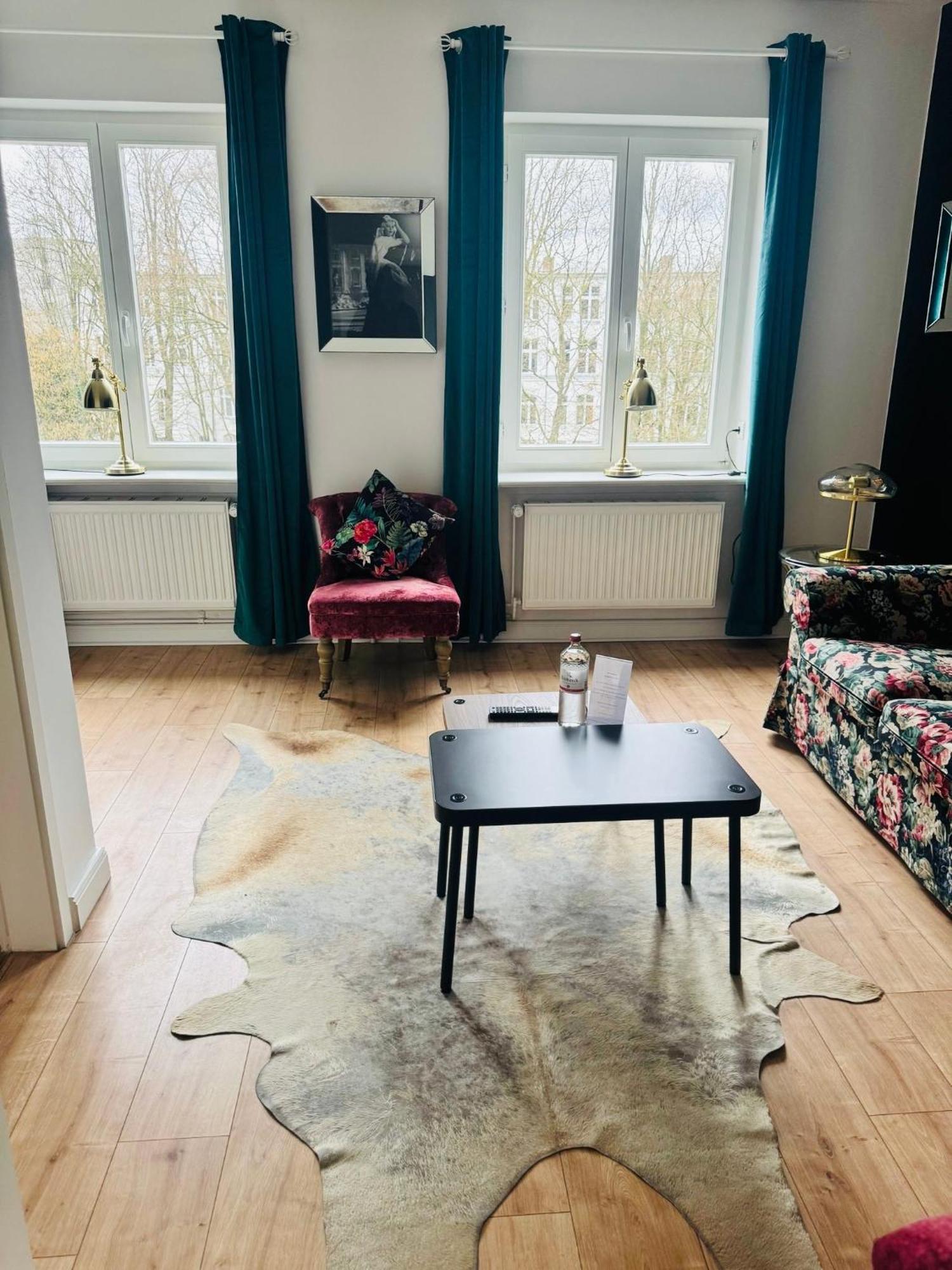 Sleephotels Alsterroom Hamborg Eksteriør billede