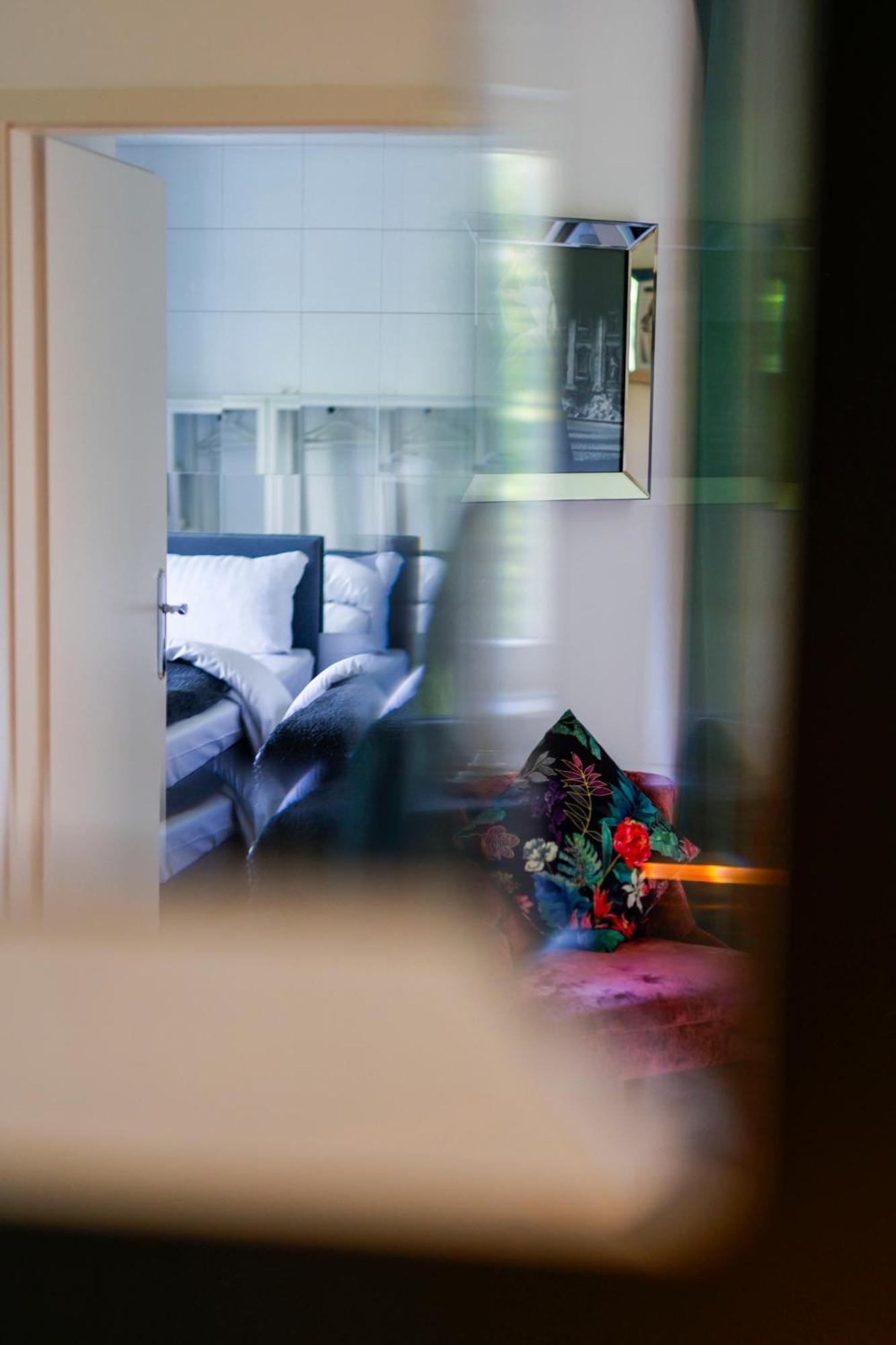 Sleephotels Alsterroom Hamborg Eksteriør billede