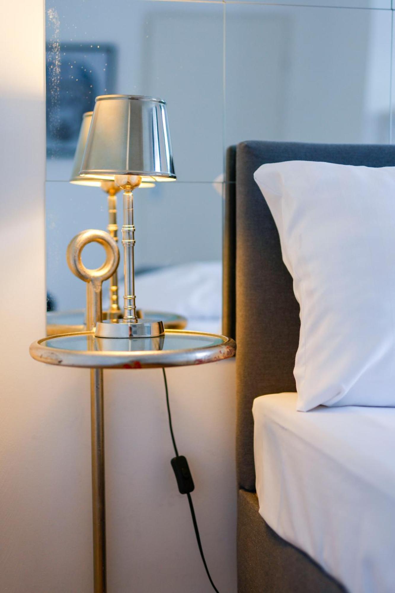 Sleephotels Alsterroom Hamborg Eksteriør billede